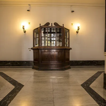 Trastevere Royal Trilussa Πανσιόν 4*