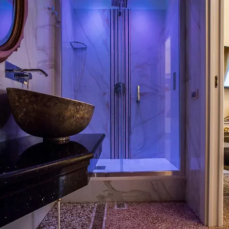 Trastevere Royal Trilussa 게스트하우스 4*