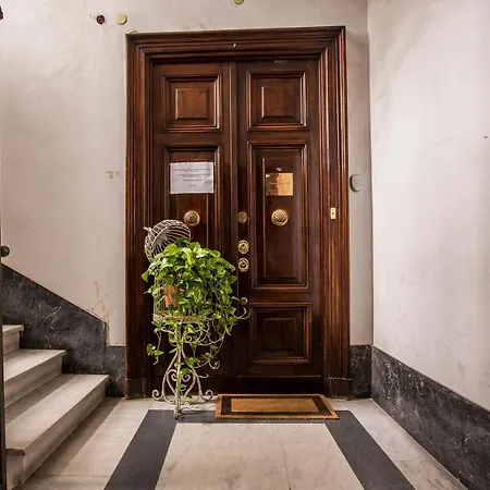 Trastevere Royal Trilussa Guest house Rome